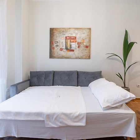 Elegant Suite - Pagrati Athens Exterior photo